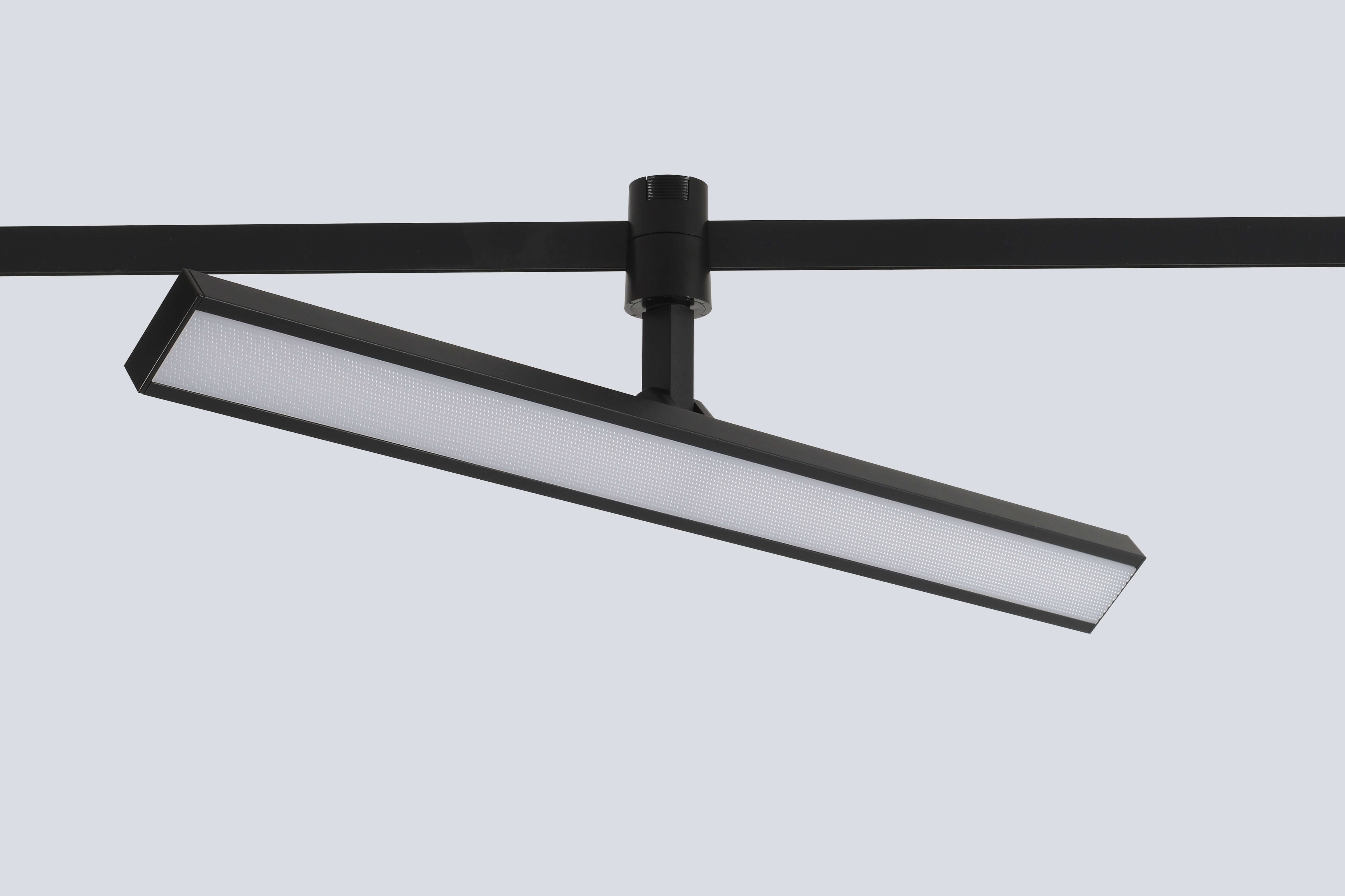 Светильник трековый для гибкой магнитной системы crystal lux clt 0.37 001 18w bl smart